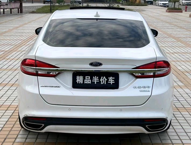 珠海18年福特蒙迪欧9