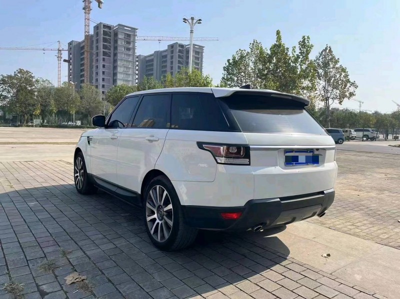 东营18年路虎揽胜运动4
