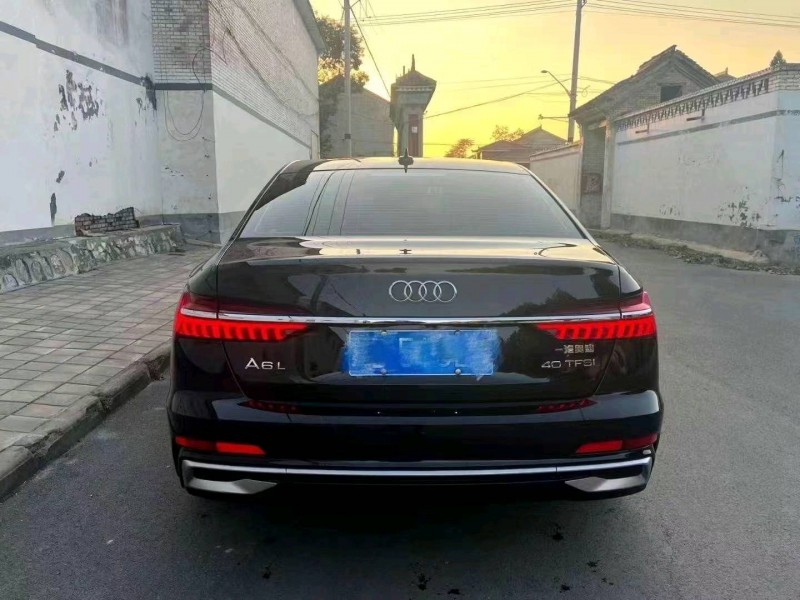 長治22年奧迪A6L7