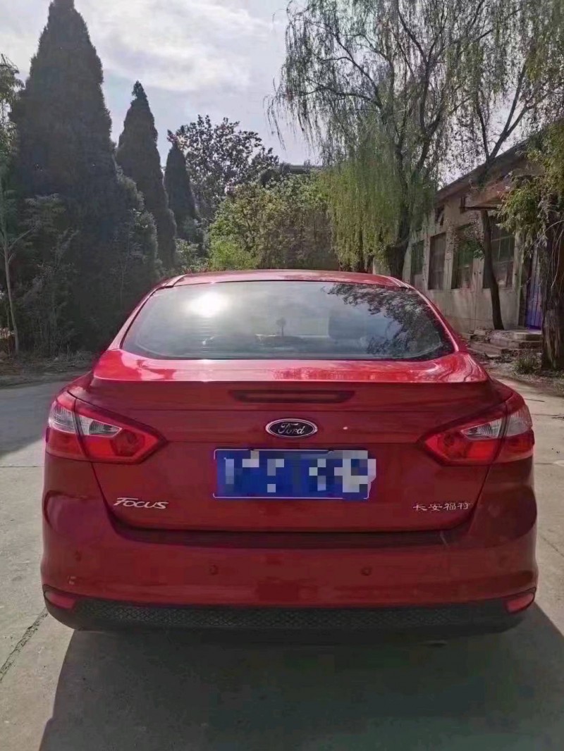 枣庄14年福特福克斯5