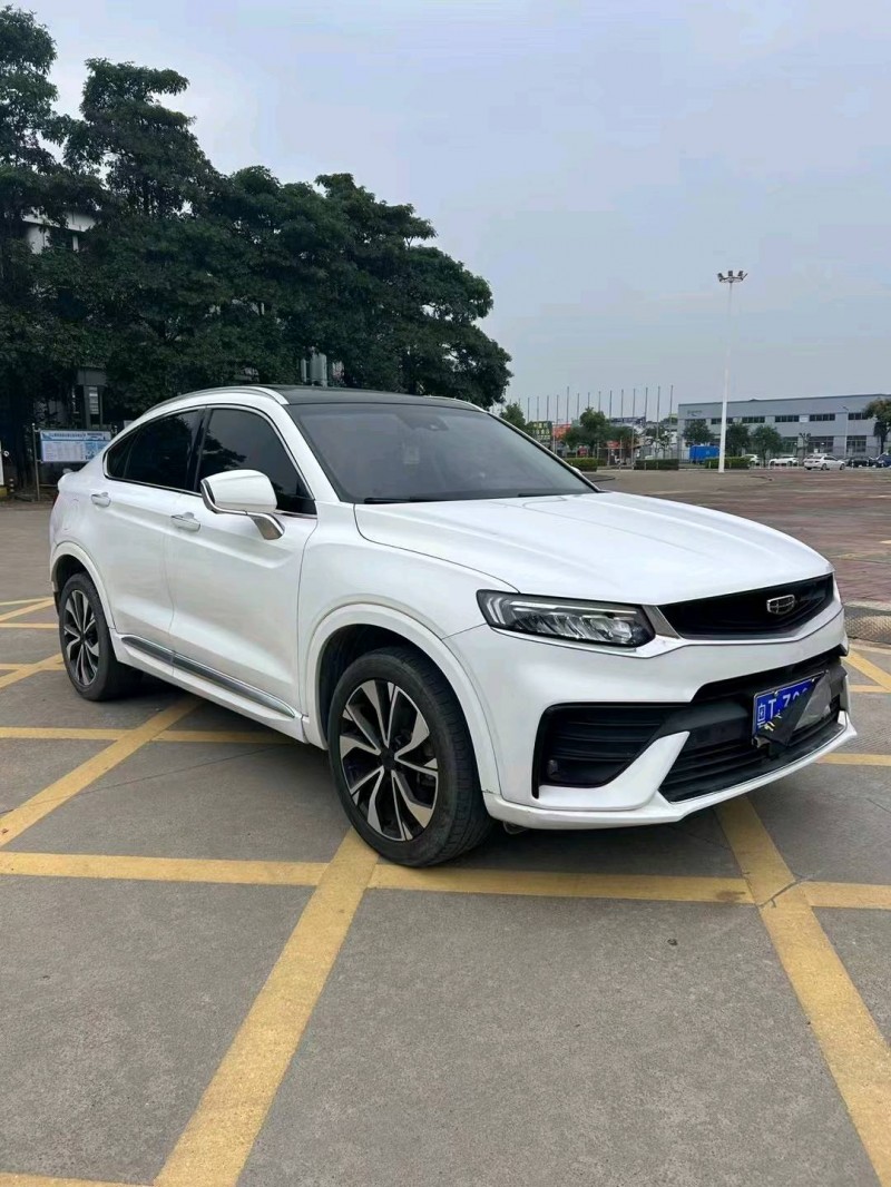 中山19年吉利帝豪5