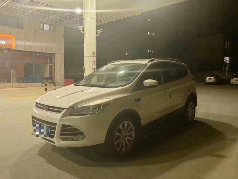 青岛14年福特翼虎2