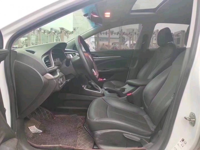 青岛20年别克英朗4