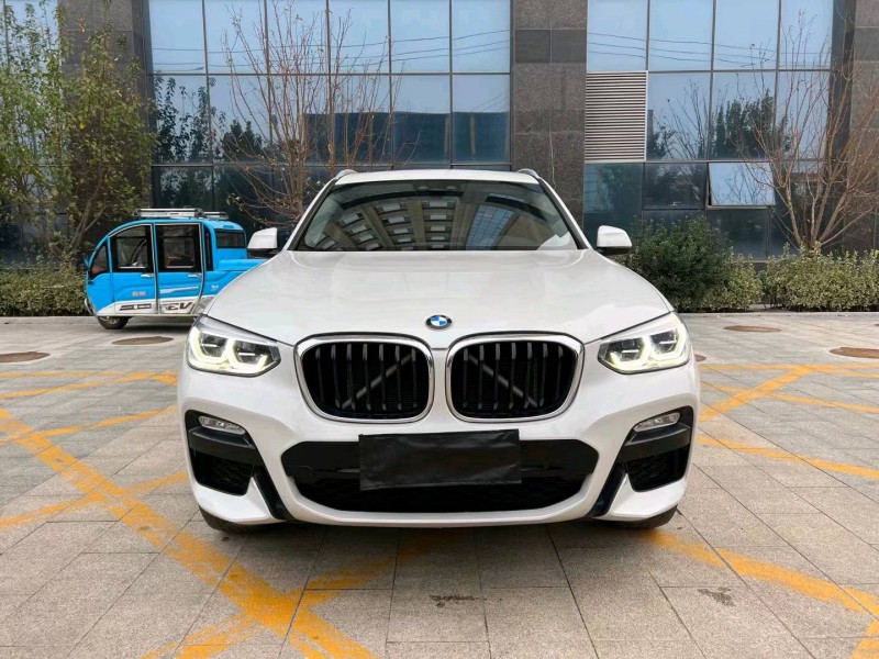 济宁19年宝马X31