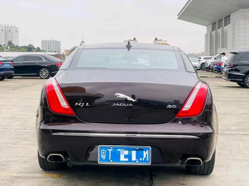 东莞15年捷豹XJL9