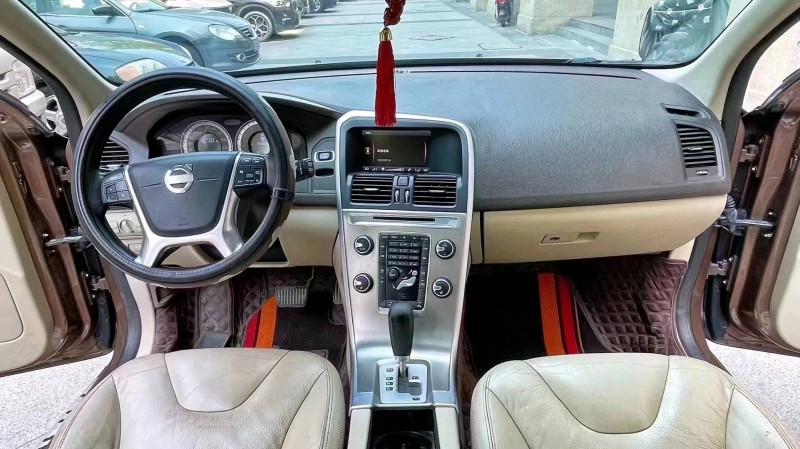 廊坊12年沃尔沃XC605