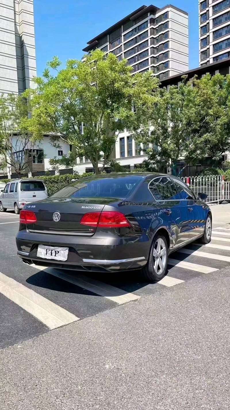 廊坊16年大众迈腾7