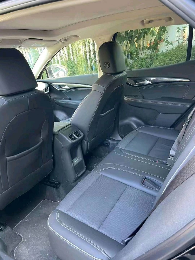 枣庄23年别克昂科威5