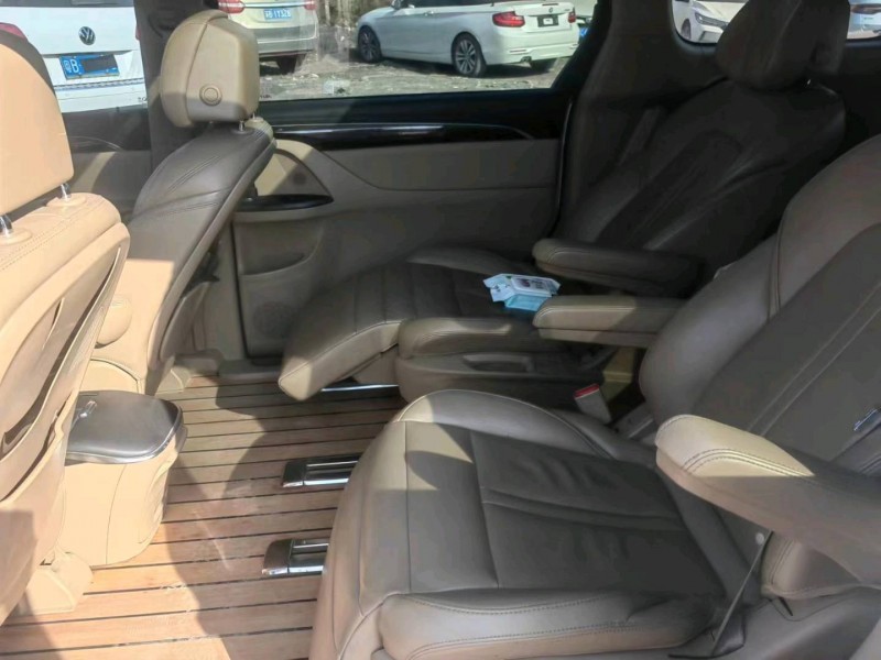 徐州17年别克GL87