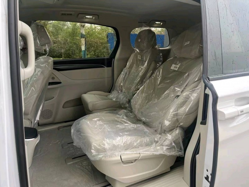 徐州23年别克GL84