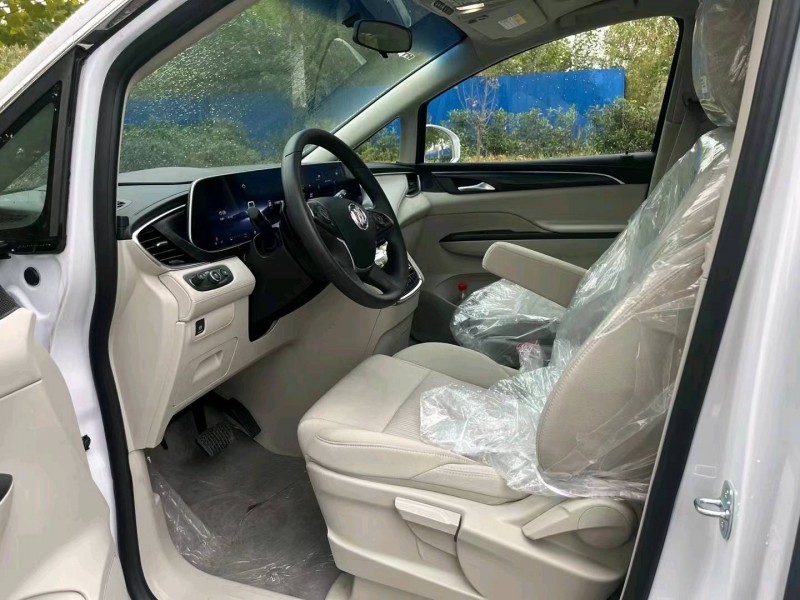 徐州23年别克GL86