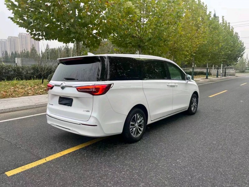 徐州23年别克GL88