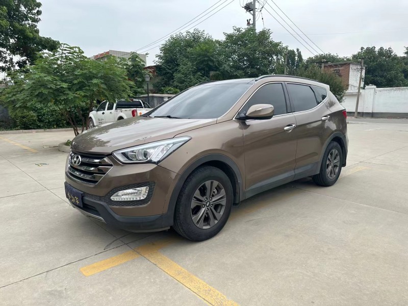 济宁15年现代新胜达2