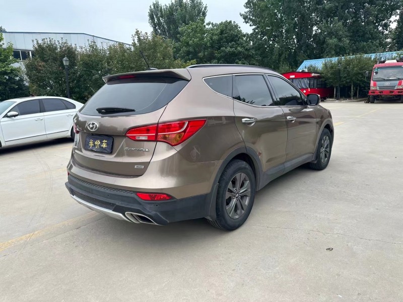 济宁15年现代新胜达4