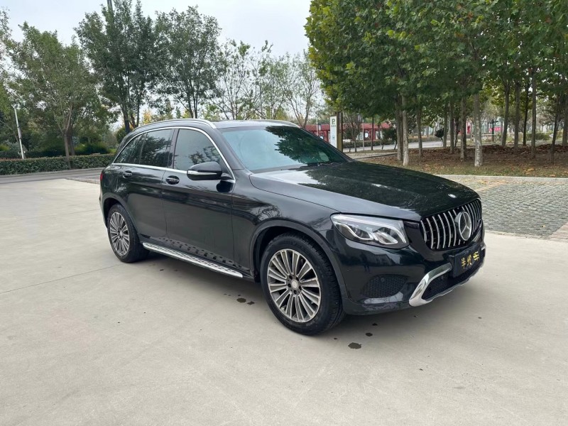 济宁17年奔驰GLC3