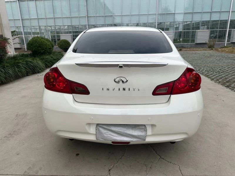 济宁12年英菲尼迪G259