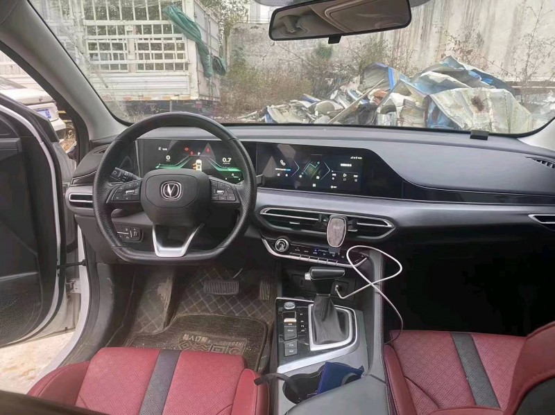 枣庄22年长安汽车逸动2