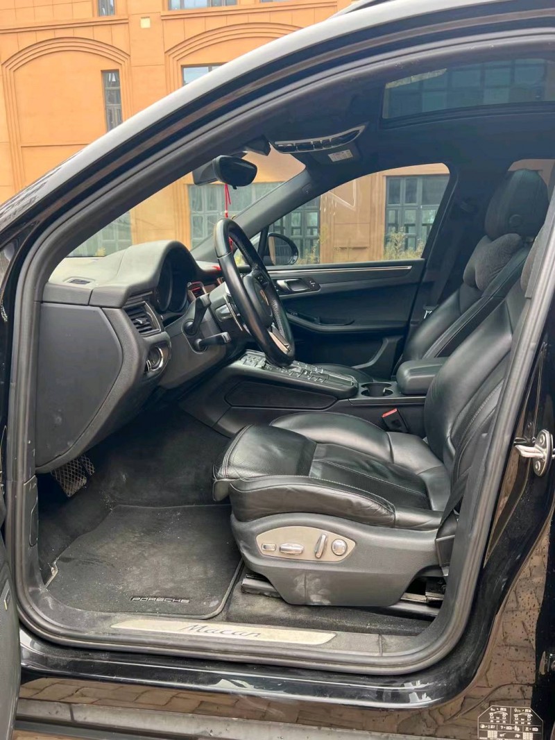 邯郸15年保时捷Macan9
