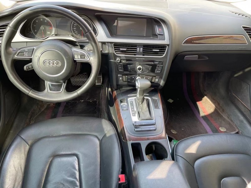 济宁15年奥迪A4L6