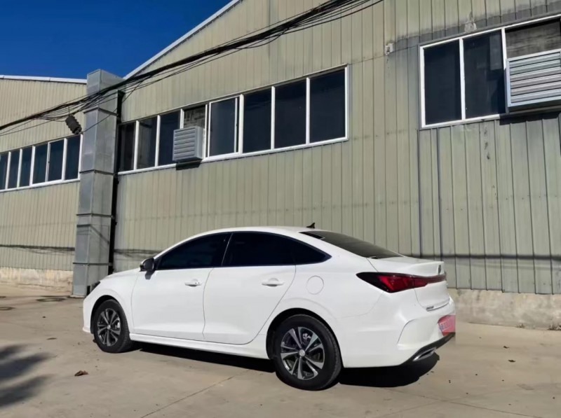 济宁22年长安汽车逸动3