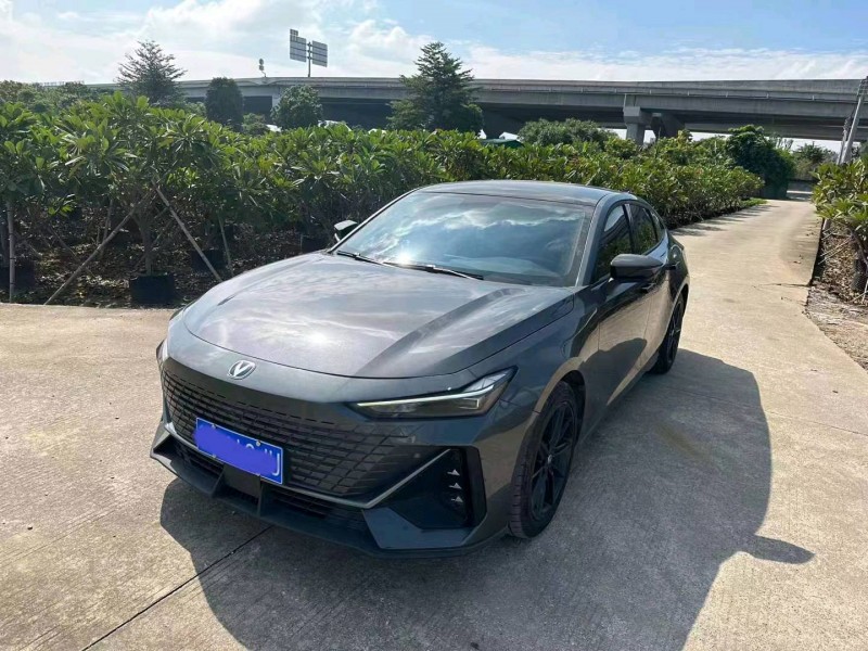 珠海22年长安汽车UNI-V5