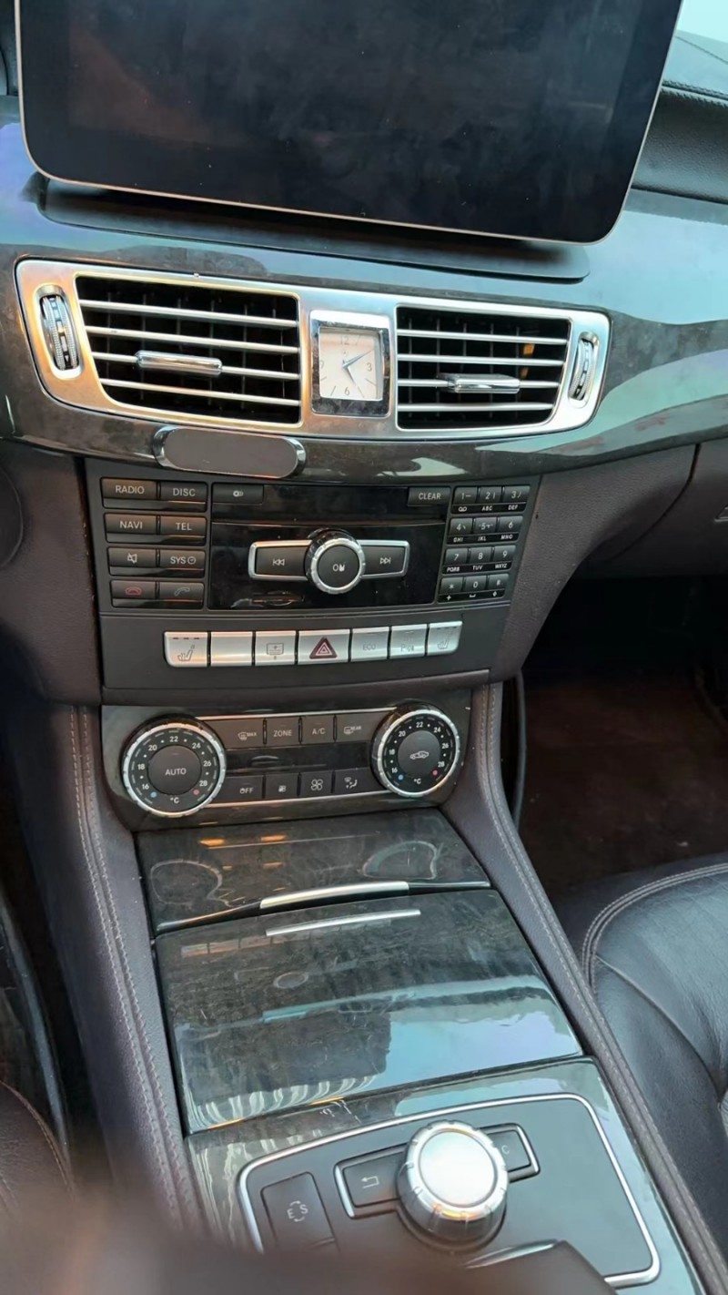 济南14年奔驰CLS4