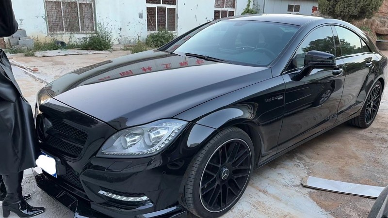 济南14年奔驰CLS8