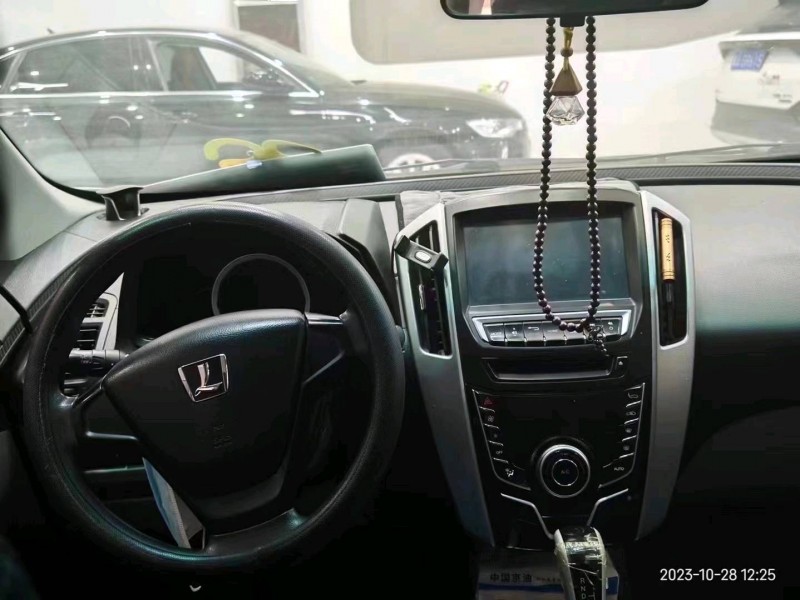 石家庄14年纳智捷优6 SUV5