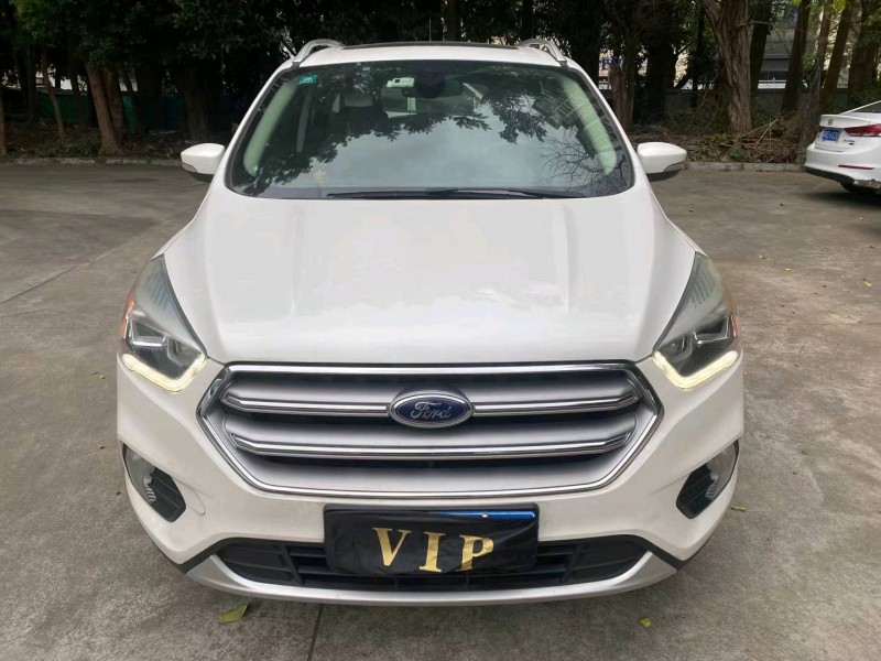 广州17年福特翼虎1