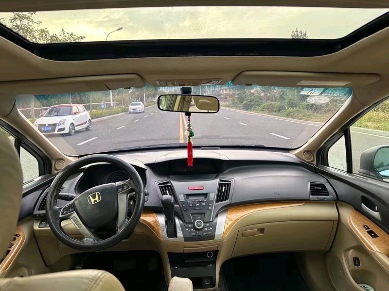 枣庄10年本田奥德赛4