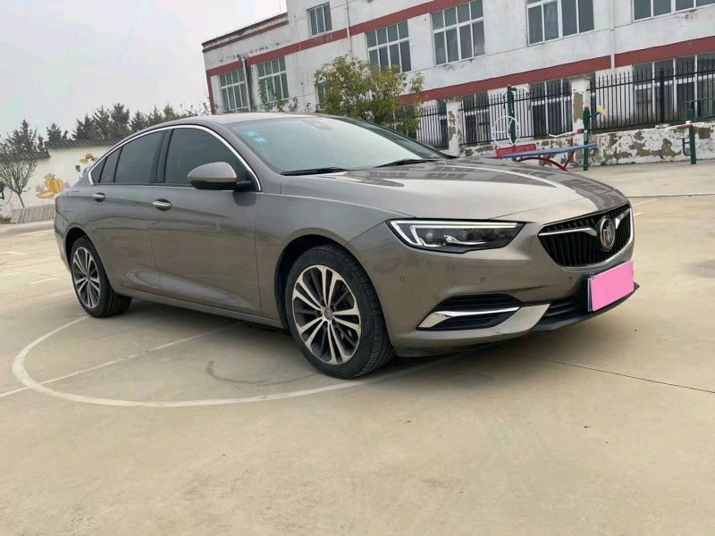 徐州18年别克君威2