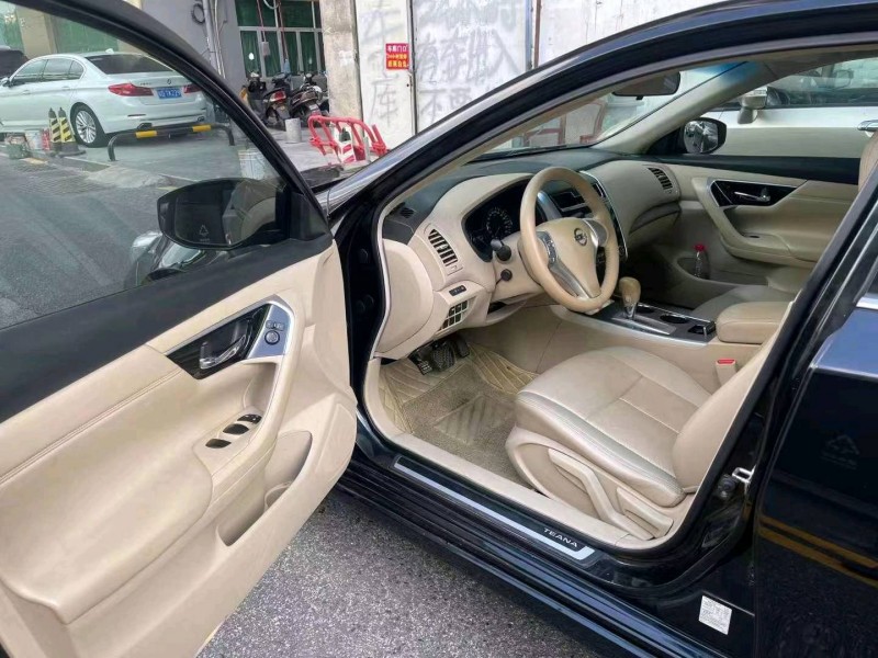 梧州18年日產天籟8