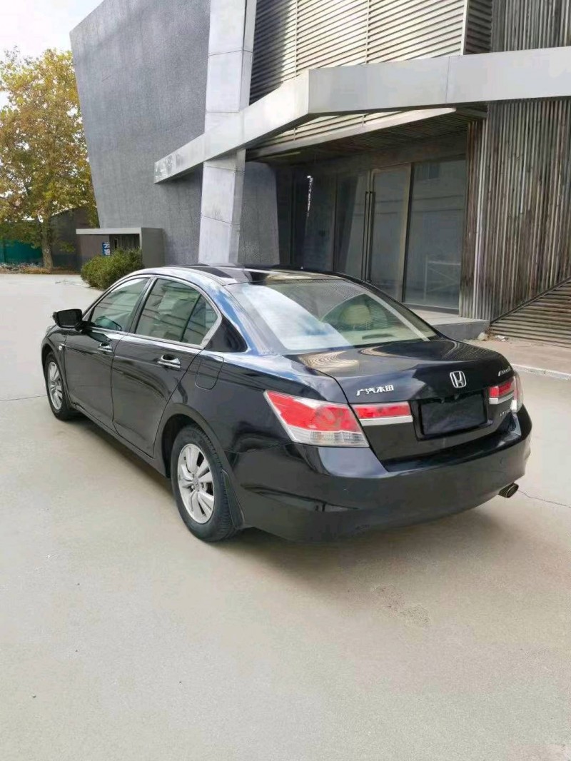 淄博11年本田雅阁7