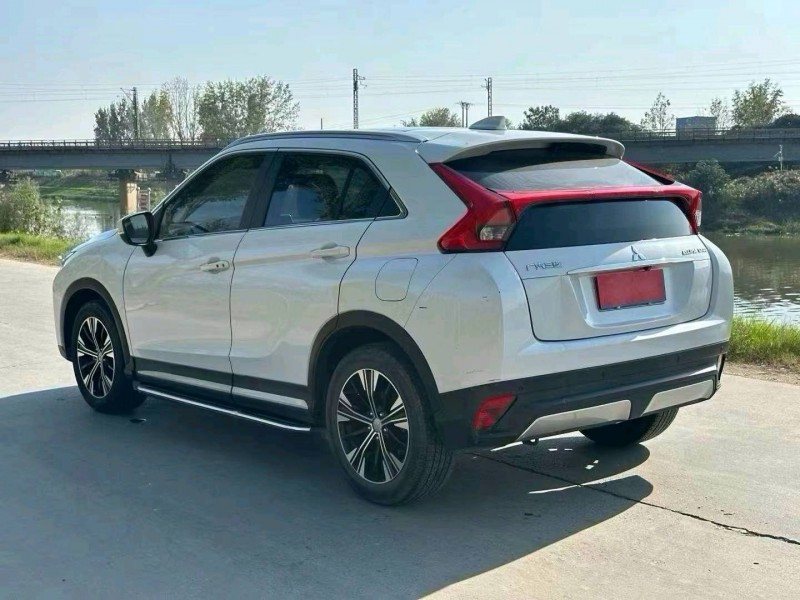 平顶山19年三菱奕歌7