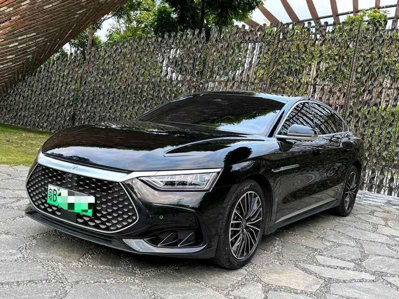 广州23年比亚迪汉DM3