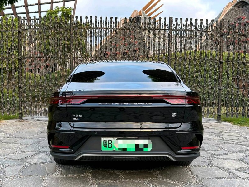 广州23年比亚迪汉DM9