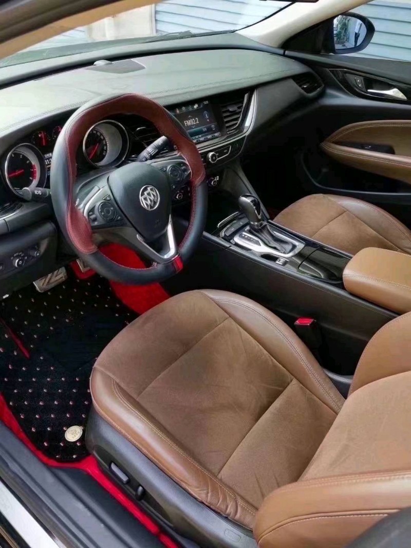 枣庄18年别克君威8