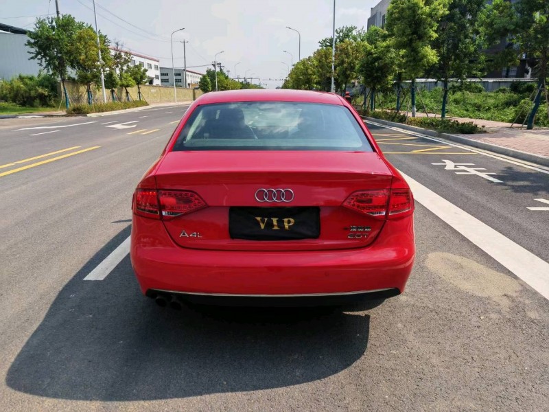 蚌埠11年奧迪A4L9