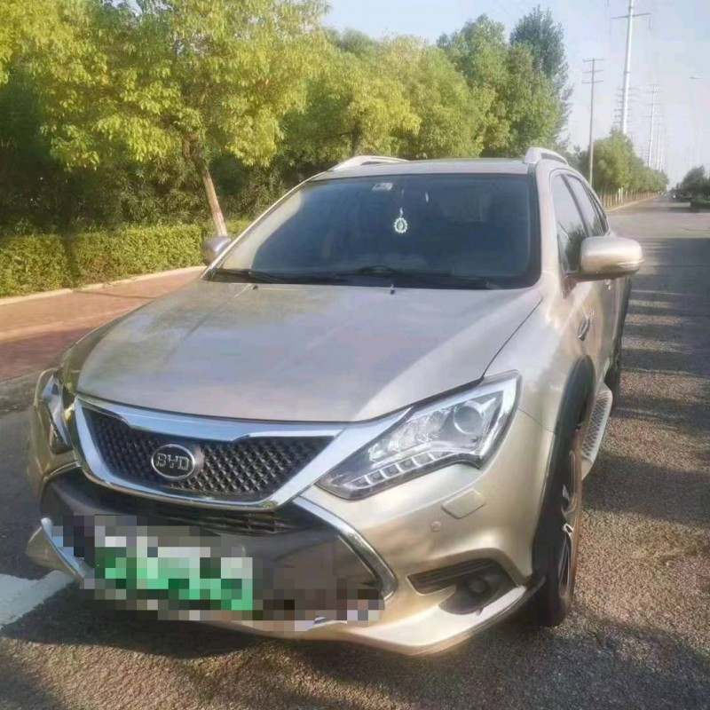 济宁16年比亚迪唐2