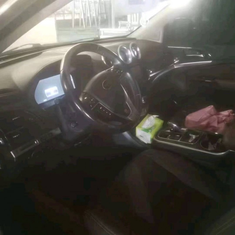 济宁16年比亚迪唐4