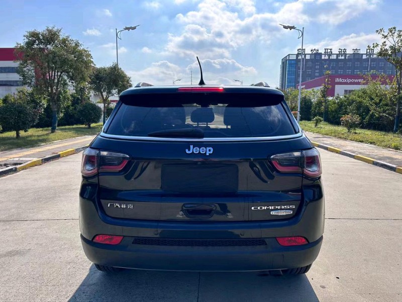 盐城18年Jeep指南者9