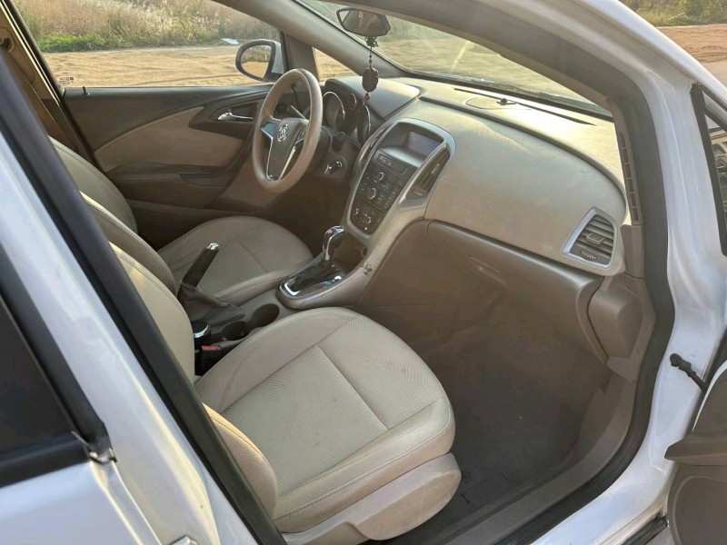 徐州13年别克英朗GT7