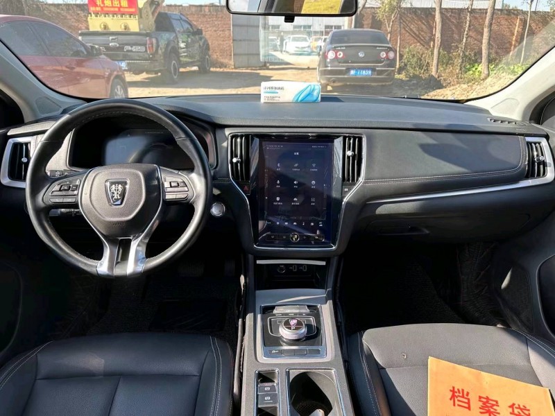 保定19年荣威ei67