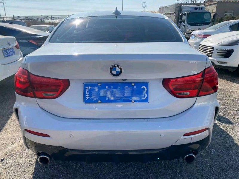 保定20年宝马1系9