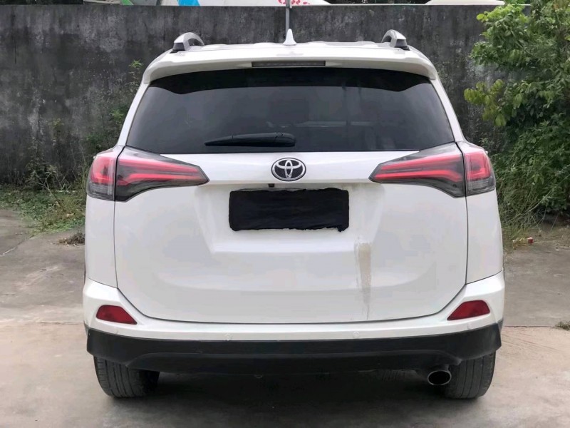 珠海16年丰田RAV4荣放5