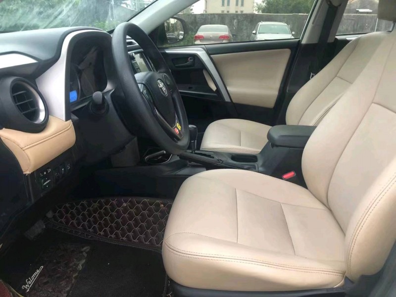 珠海16年丰田RAV4荣放6