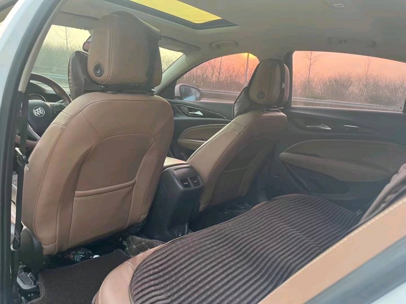 徐州19年别克君威4