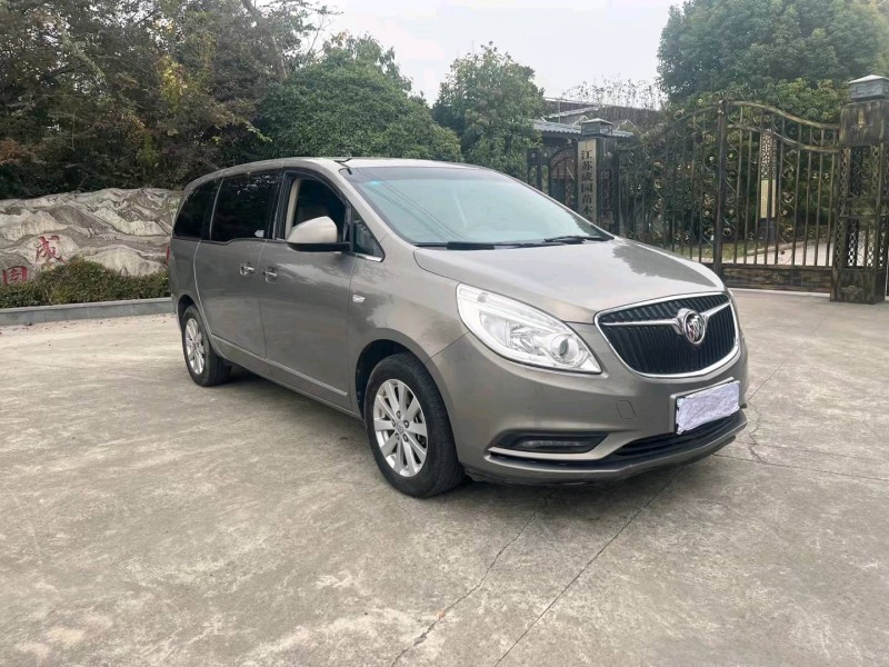 徐州18年别克GL82