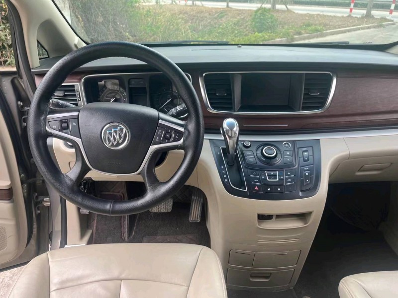 徐州18年别克GL86