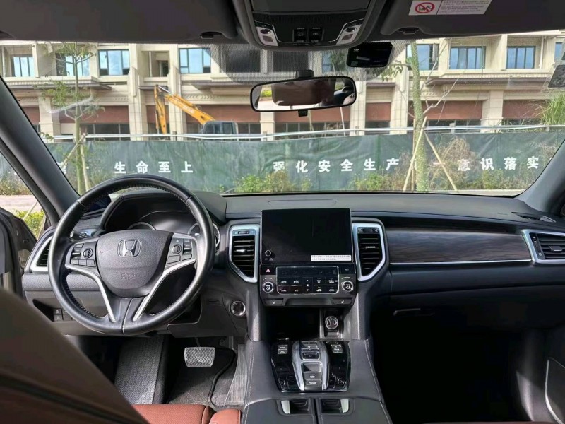 广州17年本田URV6